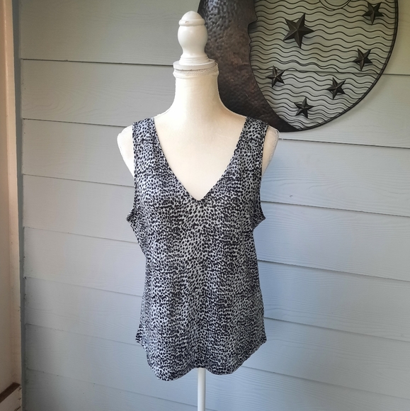 Rails The Resort Tank - Picture 4 of 6